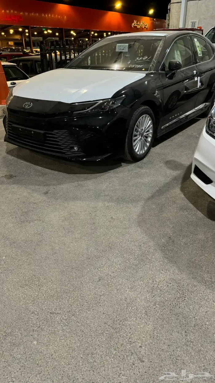 كامري LE اسود 2025 (جديده) 4