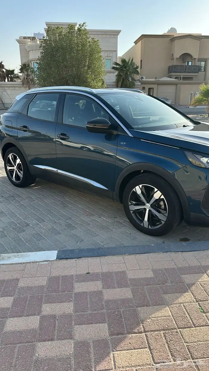 بيجو 3008 موديل 2023 فل كامل GT 10