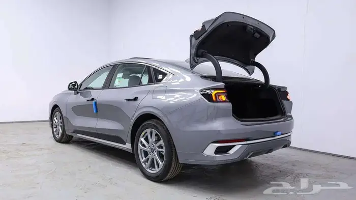 فورد تورس امبيانتي 2025 متوفر جميع الفئات 5