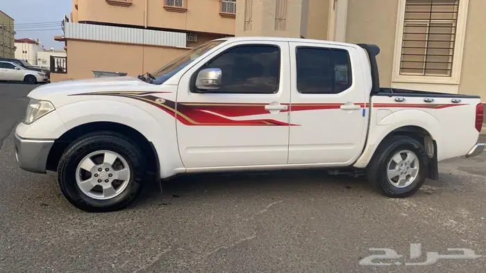 نيسان نافارا 2015 عداد 226 الف ابيض 3