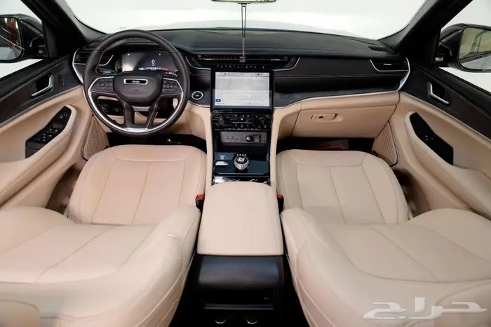 جيب جراند شيروكي لميتيد بلس2023 العروض عندنا غير 12