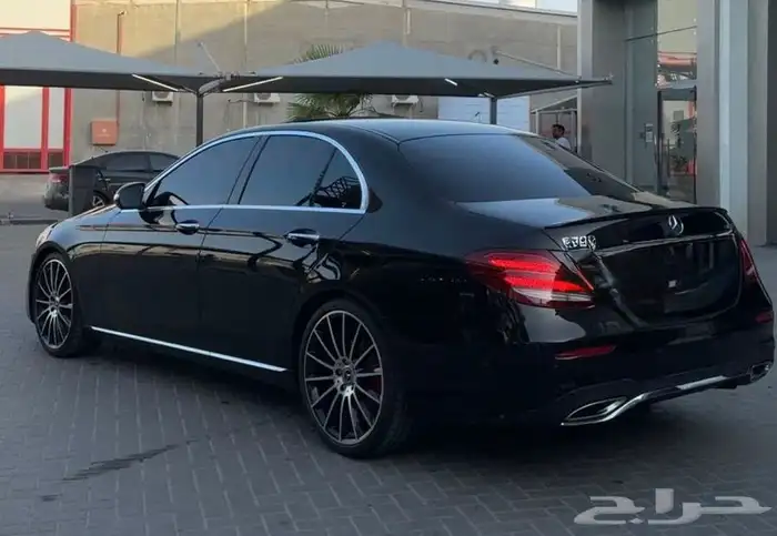 (مرسيدس ) الفئة E300 موديل 2018 تم البيع 4