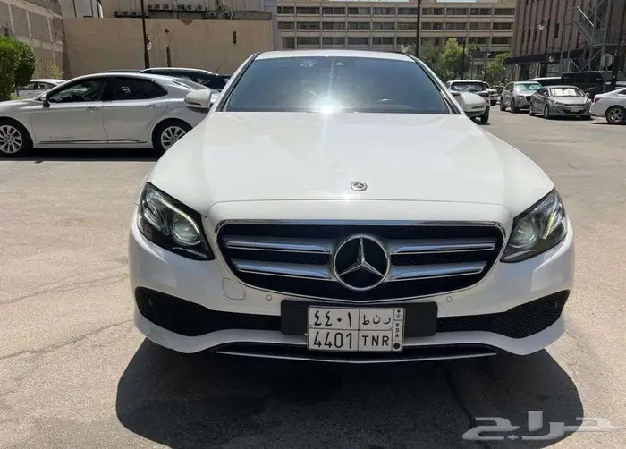 مرسيدس E 220 ديزل 2019 11