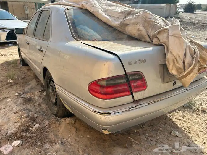 للبيع مرسيديس ابوعيون قطع غيار تشليح موديل 1999 6