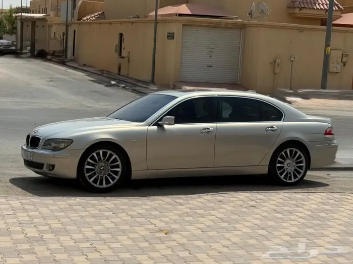 بي أم 730IL إندفجوال نظيفه 7