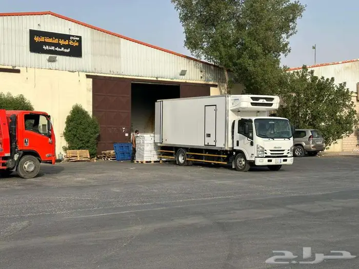 وحدات تبريد ثلاجات صناديق مبردة رافعات هيدروليك 2