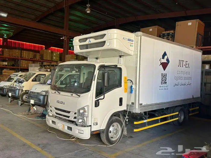 وحدات تبريد ثلاجات صناديق مبردة رافعات هيدروليك 17