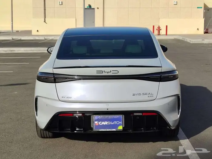 BYD SEAL   بي واي دي سيل 8