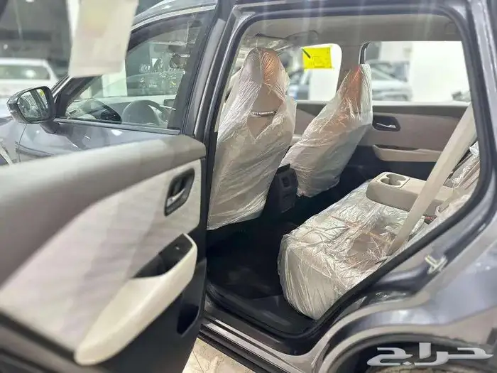 نيسان اكستريل 2025 ستاندر 7 راكب بدون دبل 11