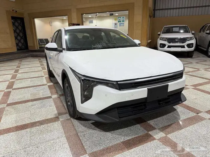 كيا كي 4 استاندر 2026 - كورنيش 0