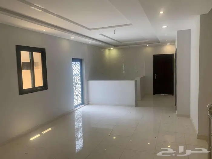 فيلا دوبلكس جديده للايجار بحي الرياض ب45 الف 5