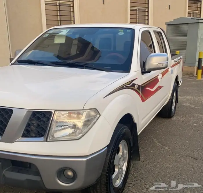 نيسان نافارا 2015 عداد 226 الف ابيض 4