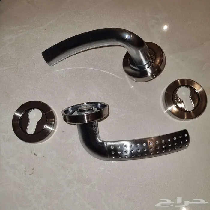 يد باب خشب بدون كيلون 0