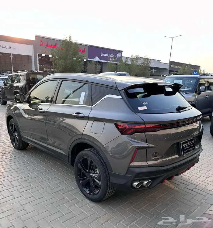 جيلي كولراي 2024 31