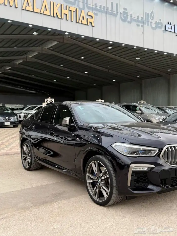 بي ام دبليو X6 2020 M50i- ام كت 8 سلندر عداد قليل نظيف جدا 1