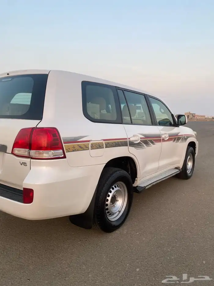 للبيع جكس 2008 مكيفين 4