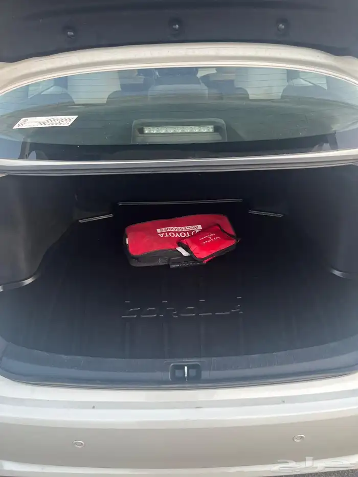 تويوتا كورولا 8