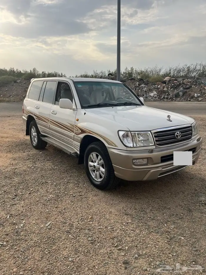 لاندكروزر 2005 3