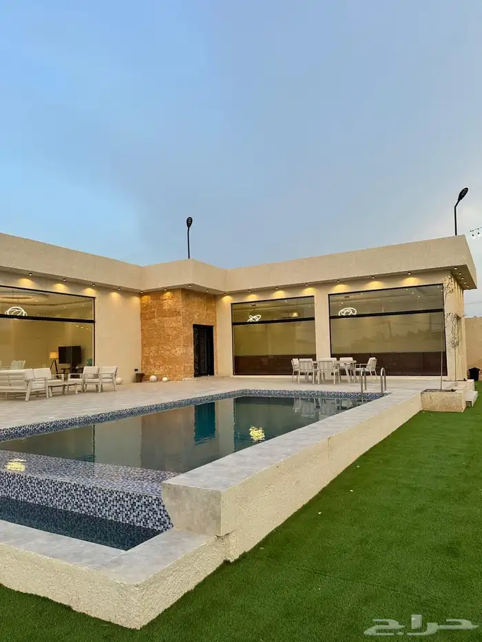 استراحة فاخره بموقع استراتيجي و عائد مضمون 2