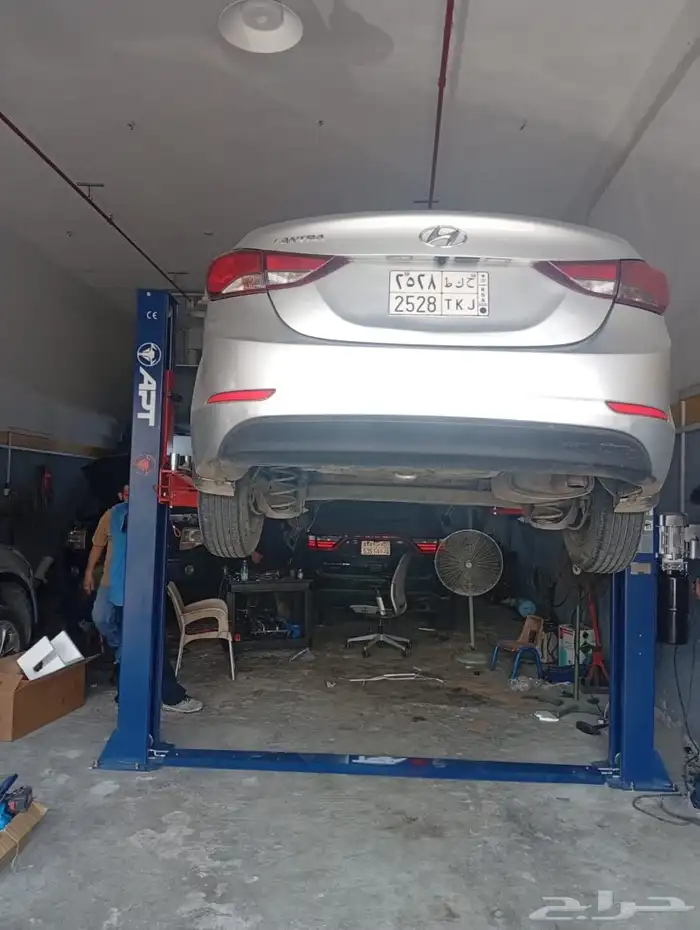 رافعة سيارات وتجهيز ورش اسعار جملة ضمان سنتين 11