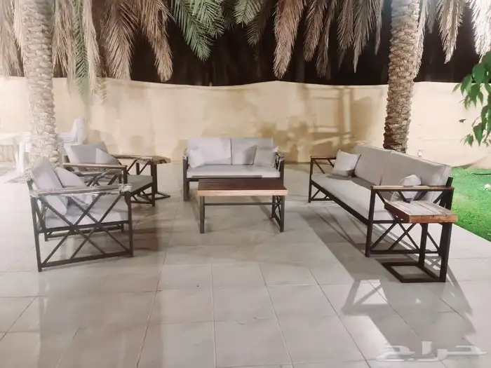 جلسات خارجية خشب وحديد 5