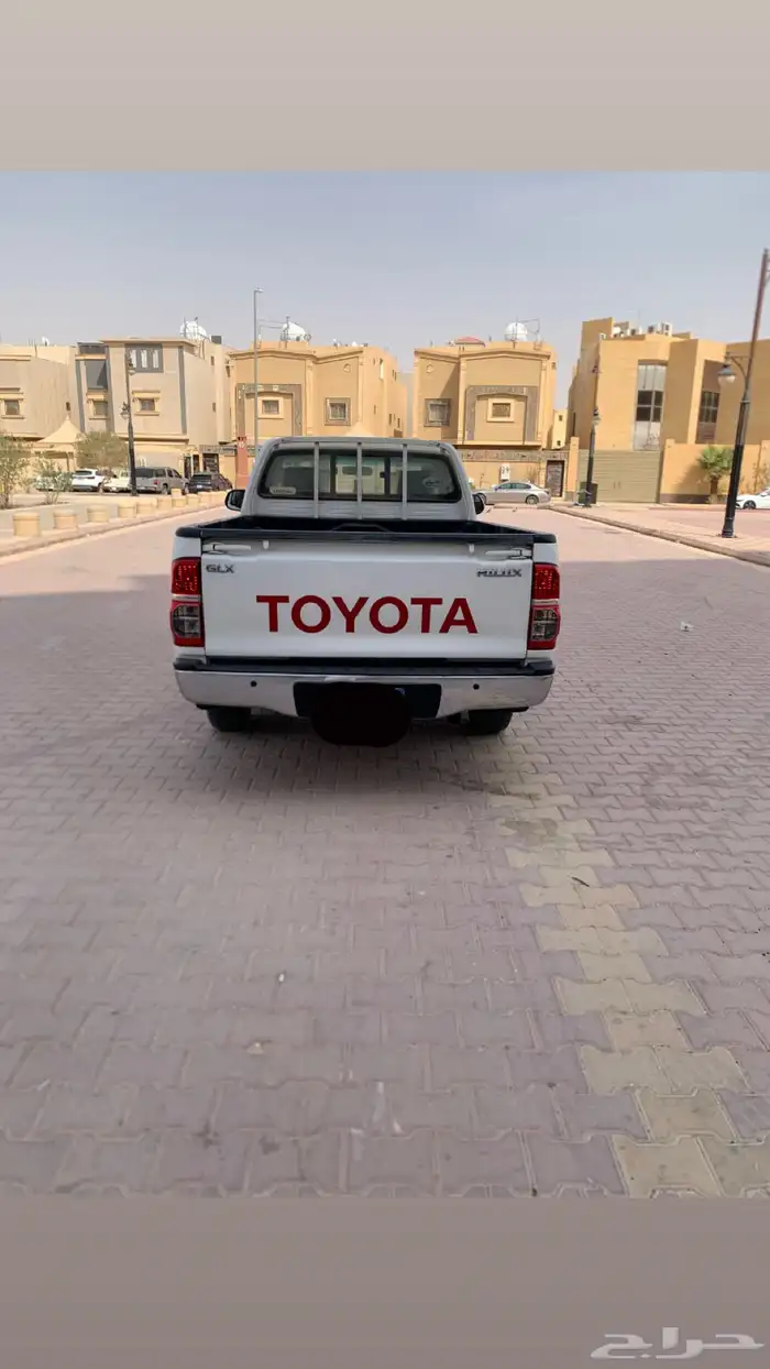 هايلوكس غماره 2015 GLX 3