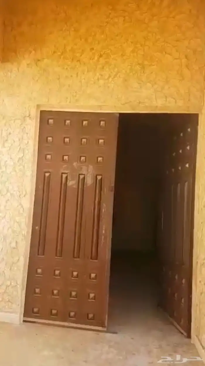 للبيع فلة في حي التوباد في مدينة الافلاج 1