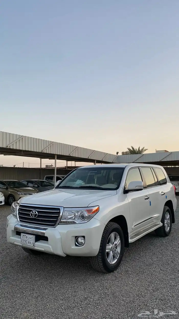 تويوتا لاندكروزر 2013 فل كامل (( تم البيع )) 0