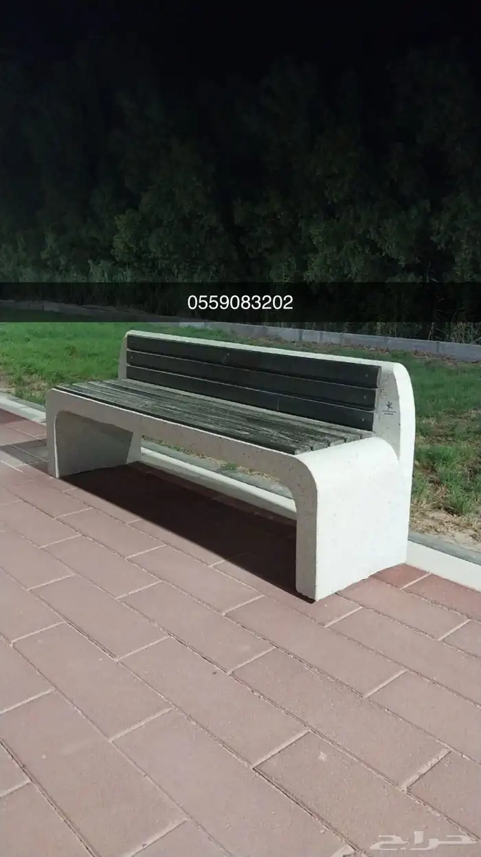 كراسي خرسانية إحواض زهور حاويات نفايات طاولات مصدات تجميلية 20