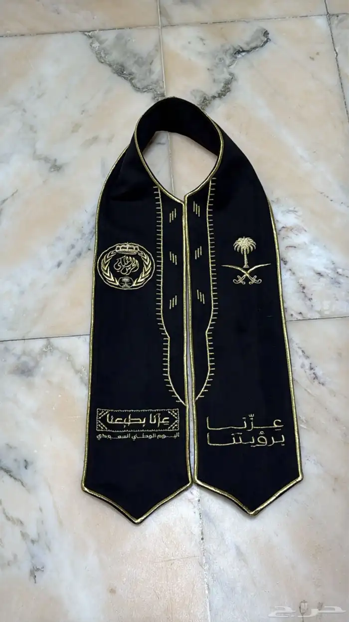 وشاحات شالات هدايا اليوم الوطني تطريز طباعة تصنيع خاص بنا 18