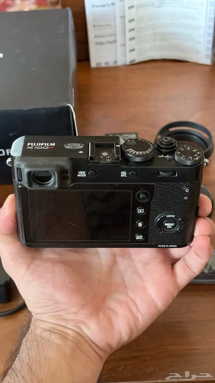 كاميرا فوجي Fuji X100F سوداء Black مع اكسسوارات 2