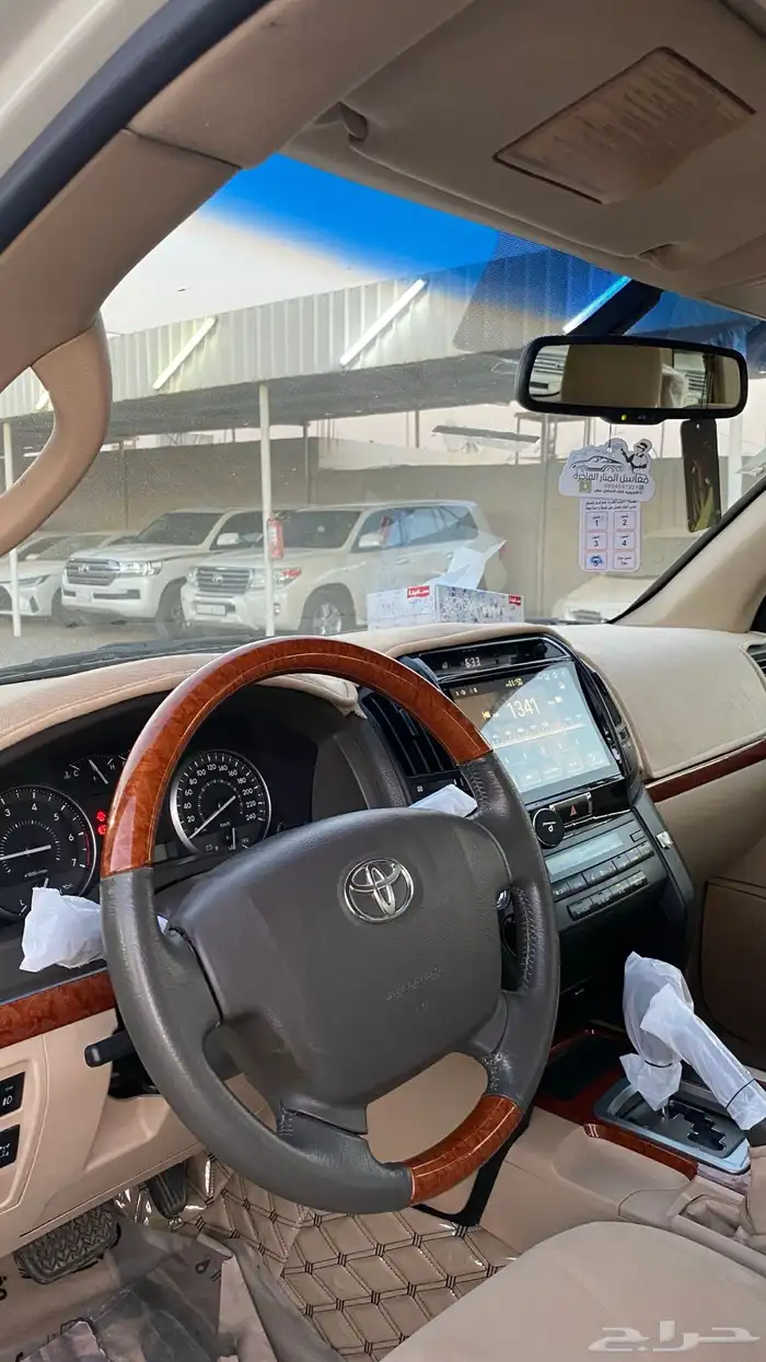 تويوتا لاندكروزر 2013 فل كامل (( تم البيع )) 11