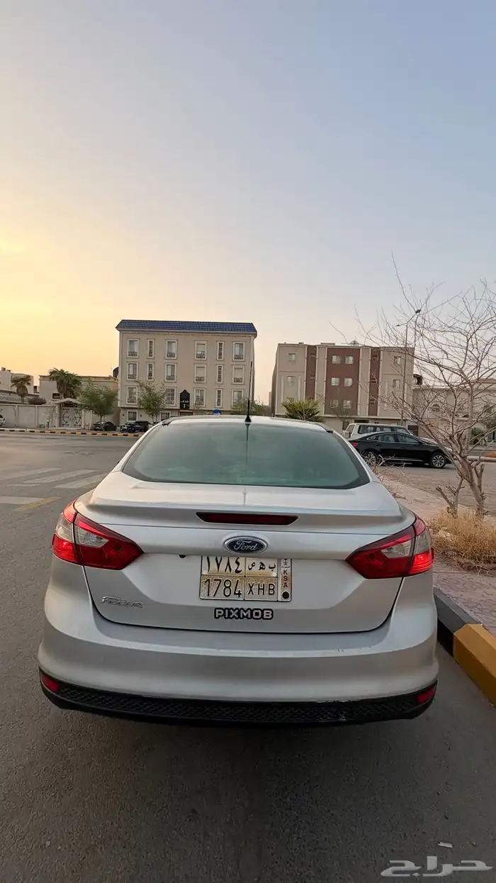 فورد فوكس 2012 ممشى 127000 KM 2