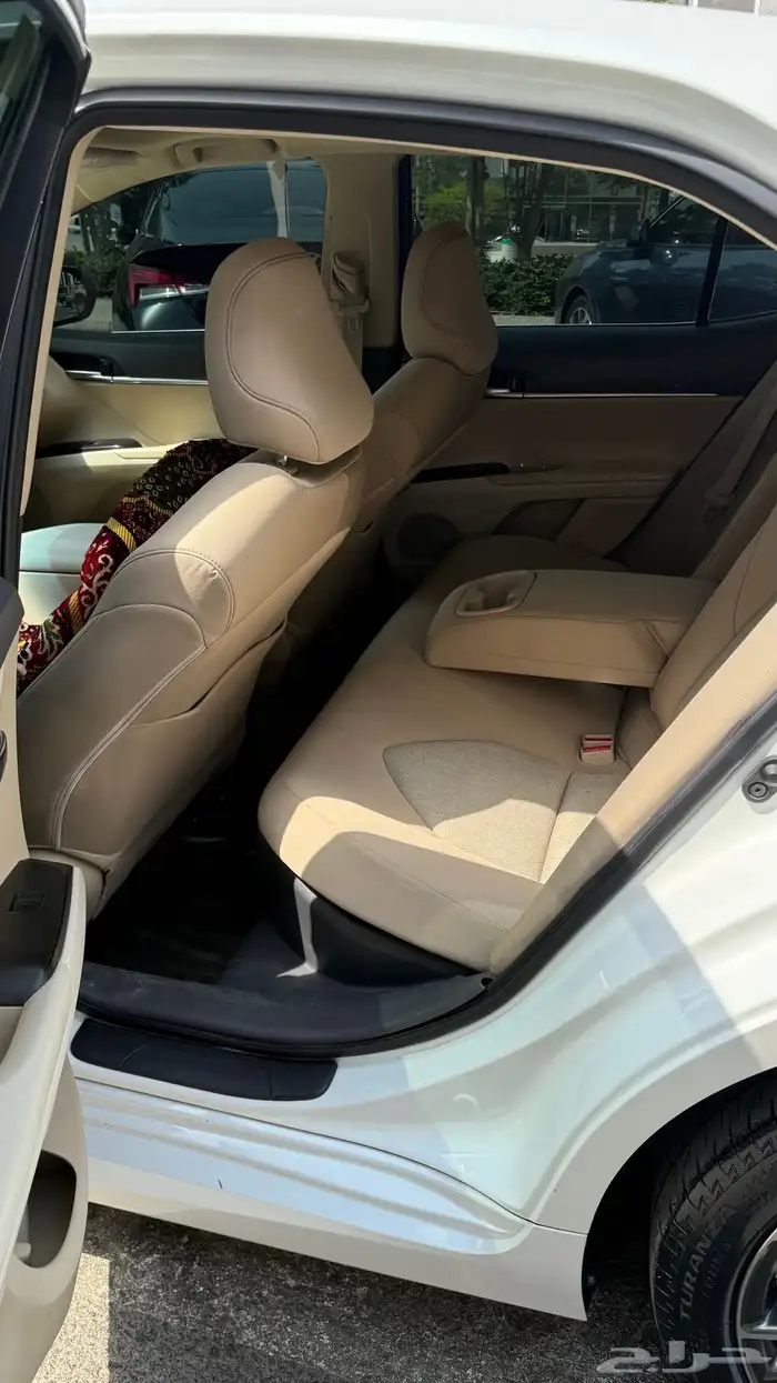 كامري 2022 هايبرد 18