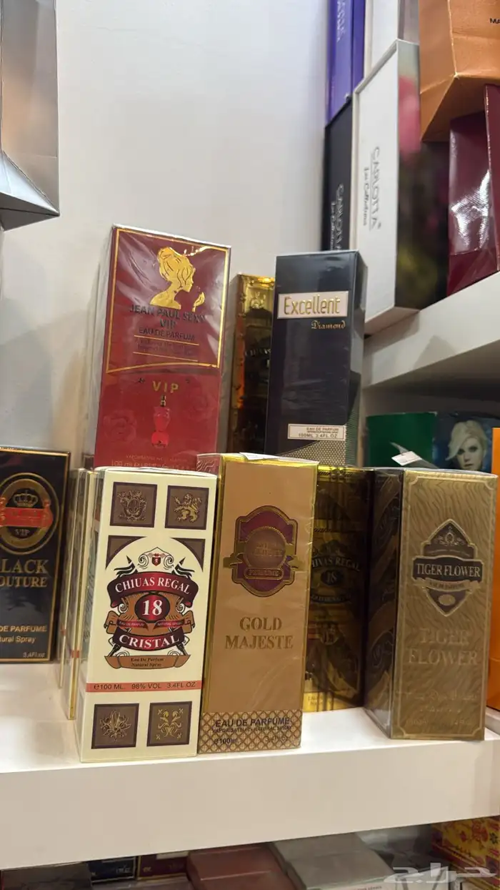 للبيع بضاعة عطور 2