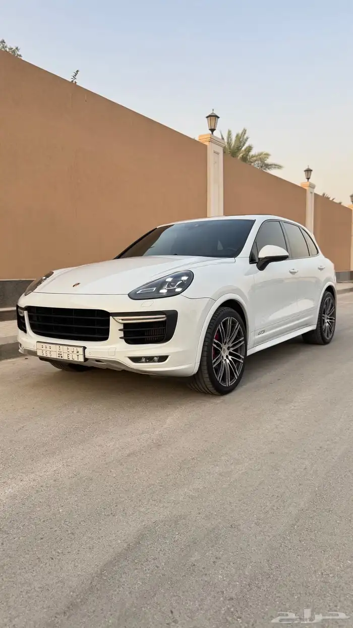 للبيع بورش كايين GTS 0