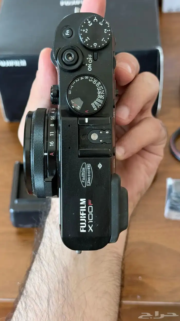 كاميرا فوجي Fuji X100F سوداء Black مع اكسسوارات 3