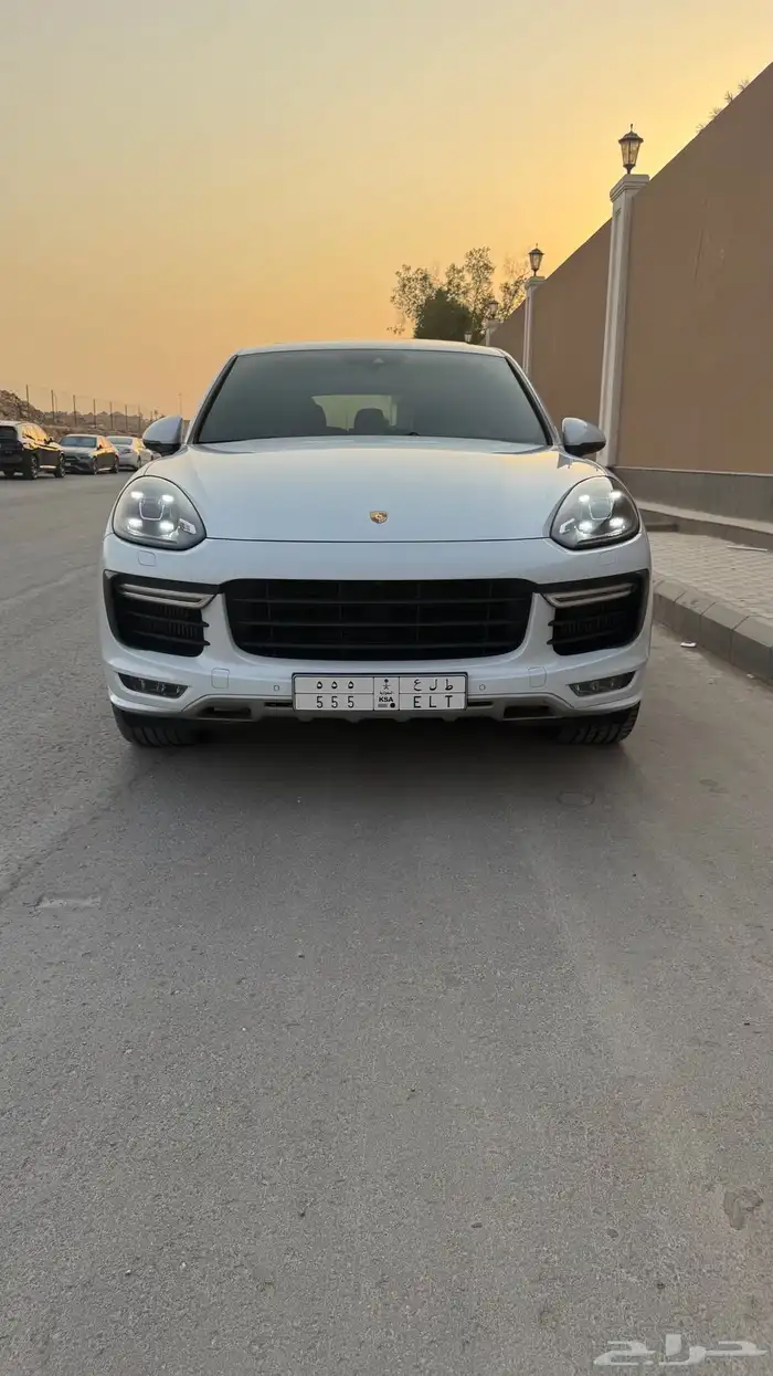 للبيع بورش كايين GTS 2