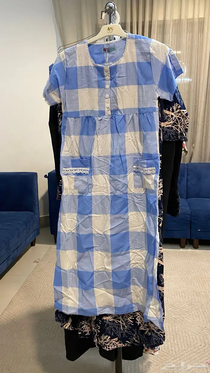 بضاعة ملابس نسائيه واطفال مسويه عليها تصفيه 3