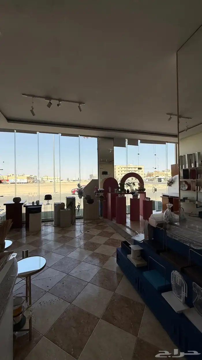 محل ورد للبيع 4