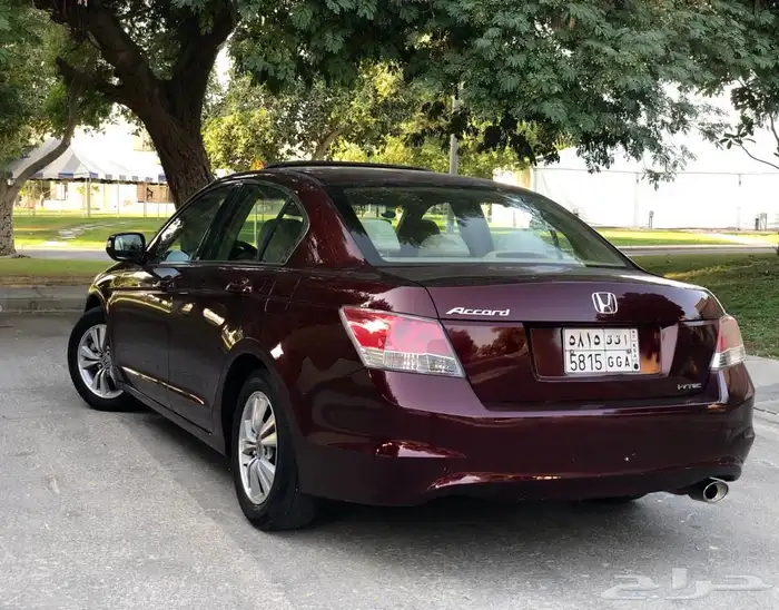 ((مباع)) هوندا اكورد مخزن 2010 مالك اول 10