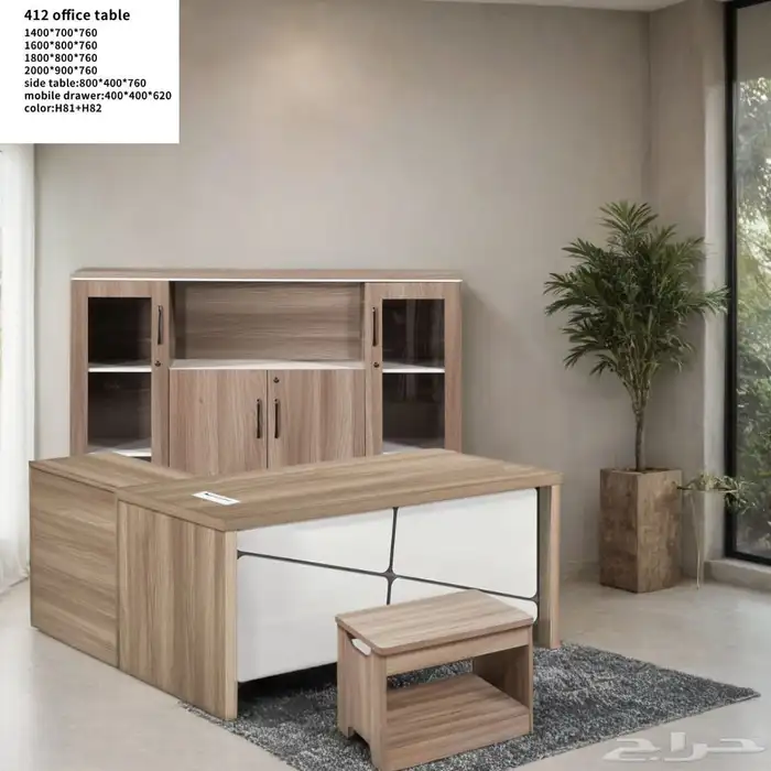 A luxurious office set including modern manager desk 2