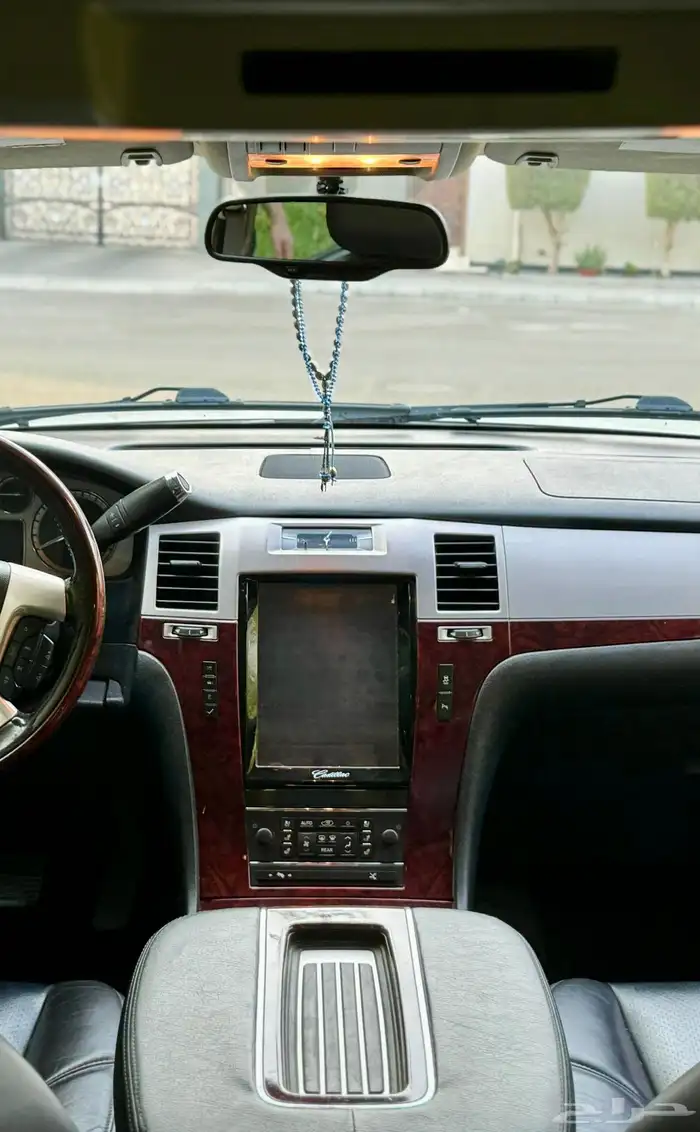 شاشة تسلا كاديلاك اسكاليد 2007-2014 8