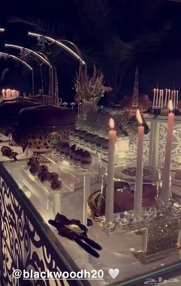 تأجير طاولات طعام وكراسي والحافظات بكامل الاكسسوارات 2