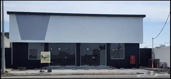 للبيع صالة تجارية معرض بحي الوسام بمحافظة عفيف 0