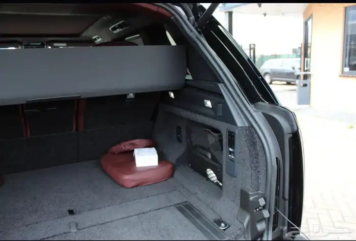 Land Rover Range Rover Sv 2025 11