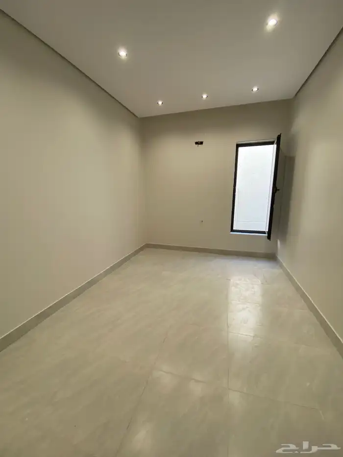 شقة دور ثاني للبيع حي الصفا عروض اليوم الوطني 1