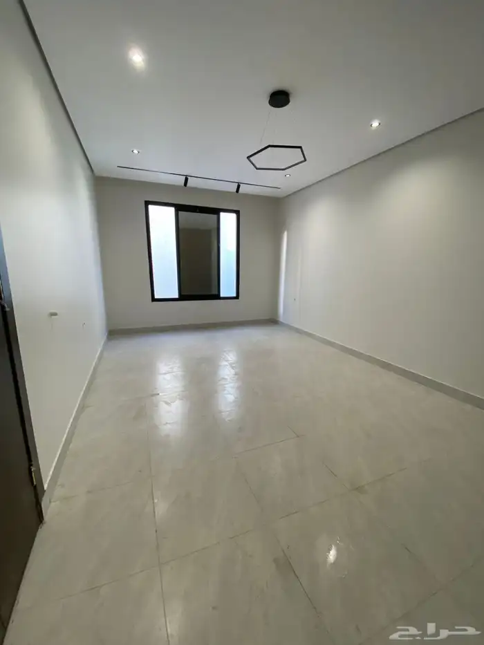 شقة دور ثاني للبيع حي الصفا عروض اليوم الوطني 4