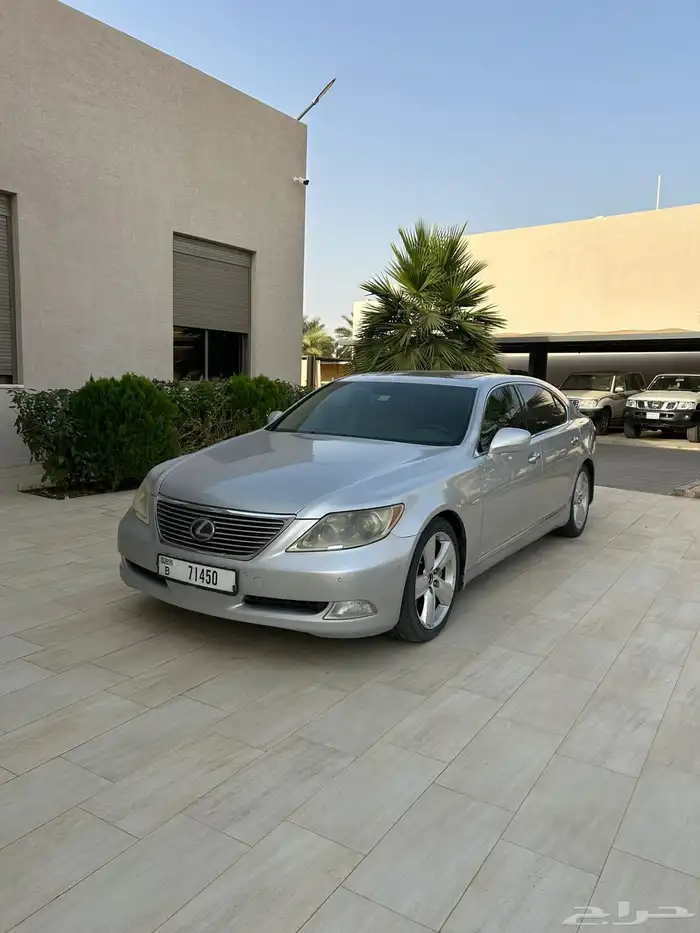 لكزس ls 460 تشليح 0