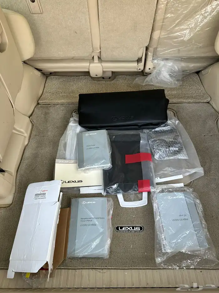 جيب لكزس LX موديل 2019 بحالة الوكالة 28